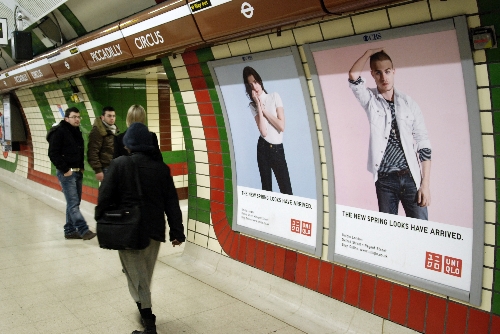 CBS 4 sheet advertising on the london underground, Pete Davis getmemedia.com CBS 4 sheet advertising on the london underground, Pete Davis getmemedia.com